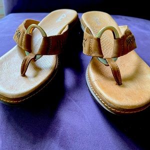 Clarks  sandals, tan leather with silver & bronze ring.    size 8 1/2M